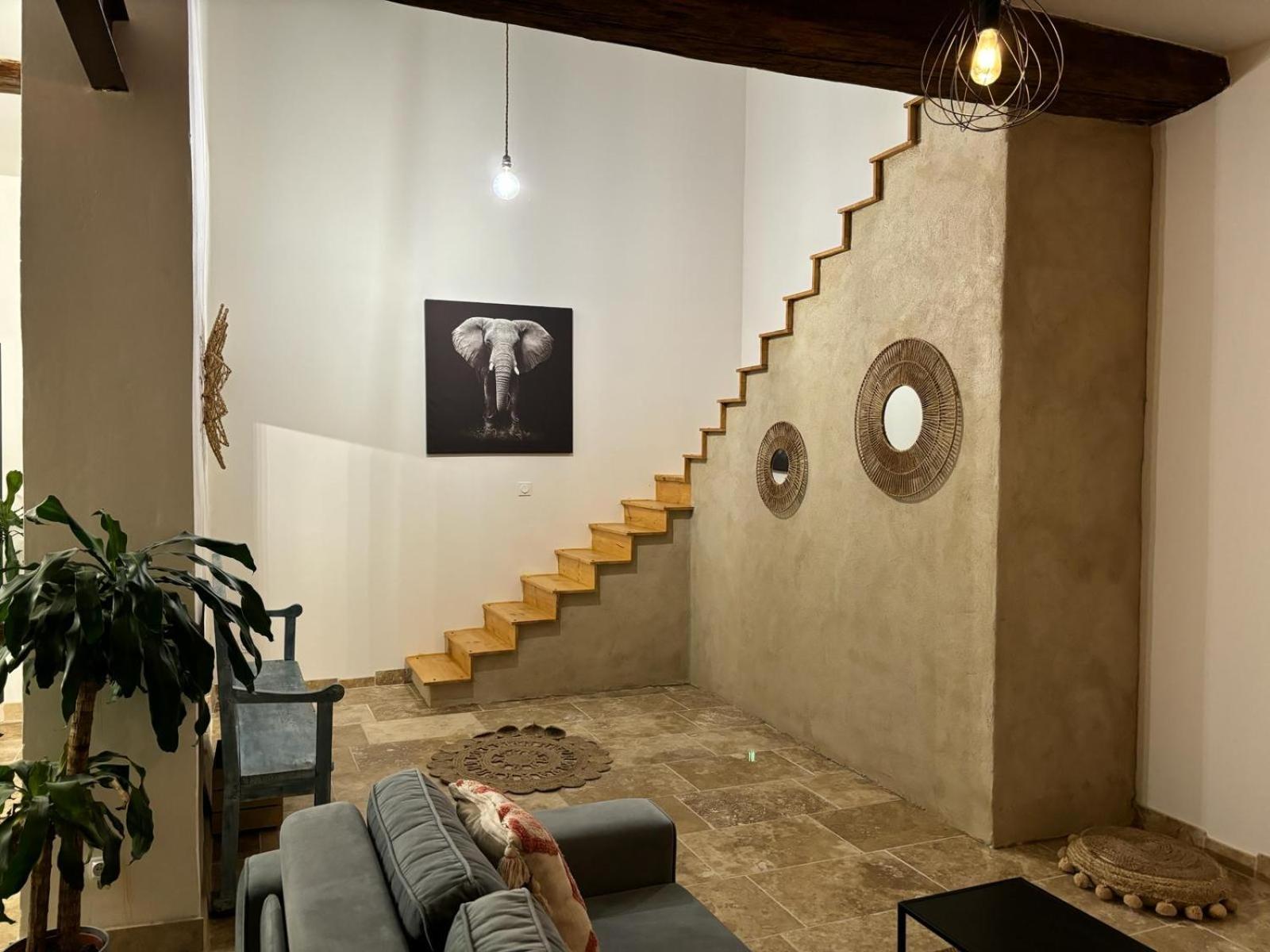 Maison De Charme Avec Piscine * Monteux